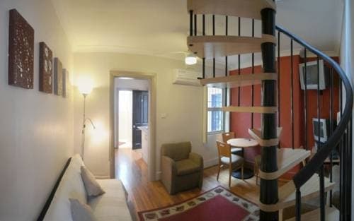 Sinclairs City Hostel - photo 11