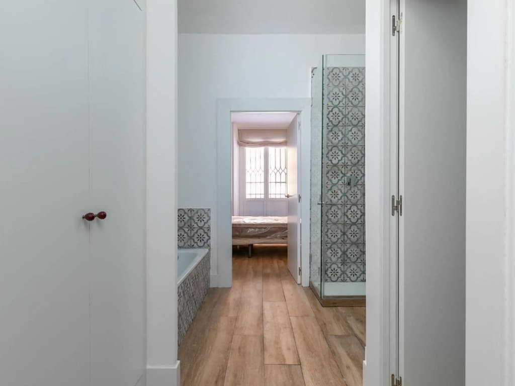 HOMEABOUT PREMIUM MALASAÑA Apartment - photo 9