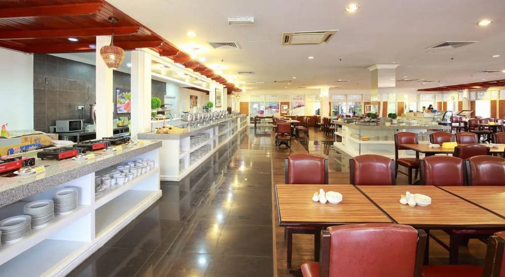 The Putra Regency Hotel - photo 19