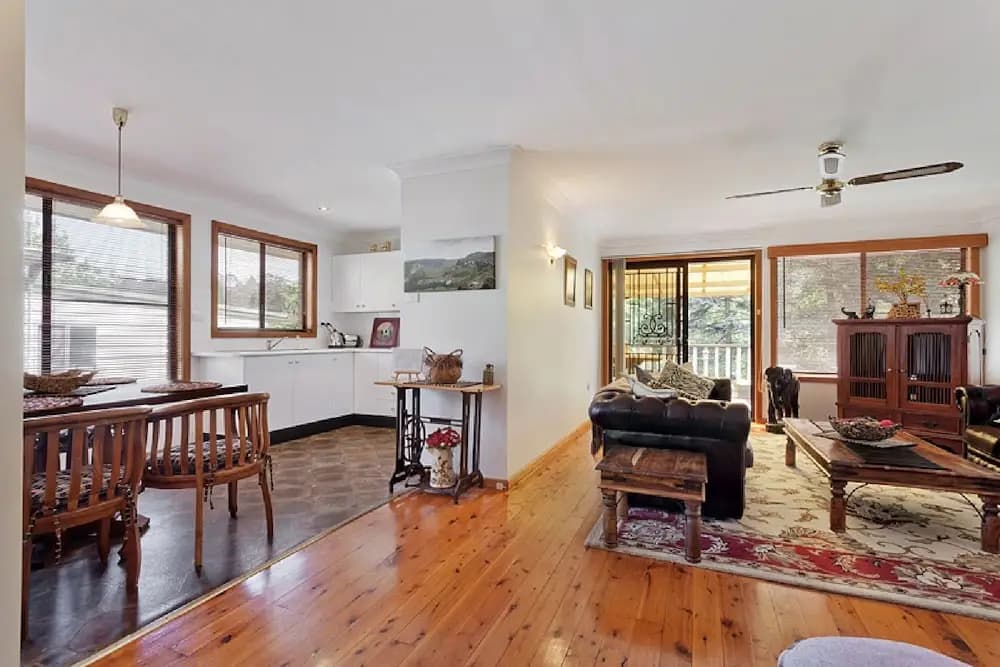Leura Bungalow - main photo
