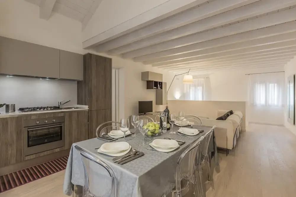 Ca' Rossini 2 Apartment - photo 17