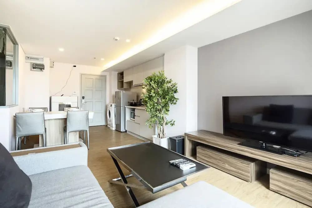 Siamese Nang Linchee By Favstay Apartments - photo 5