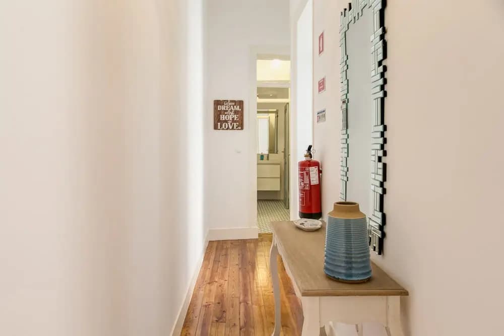New Luminous And Relaxing Flat - photo 3