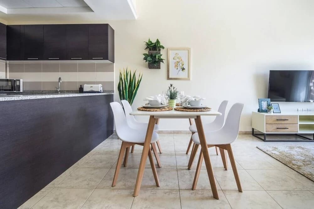Signature Living in Modern 1BR Apartment at Jvt! - photo 19
