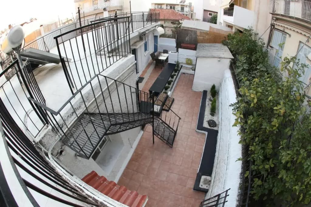 Detached house 1km from Acropolis Filopappou - photo 12