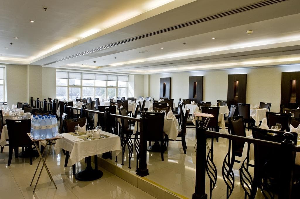 Carlton Tower Hotel - photo 8