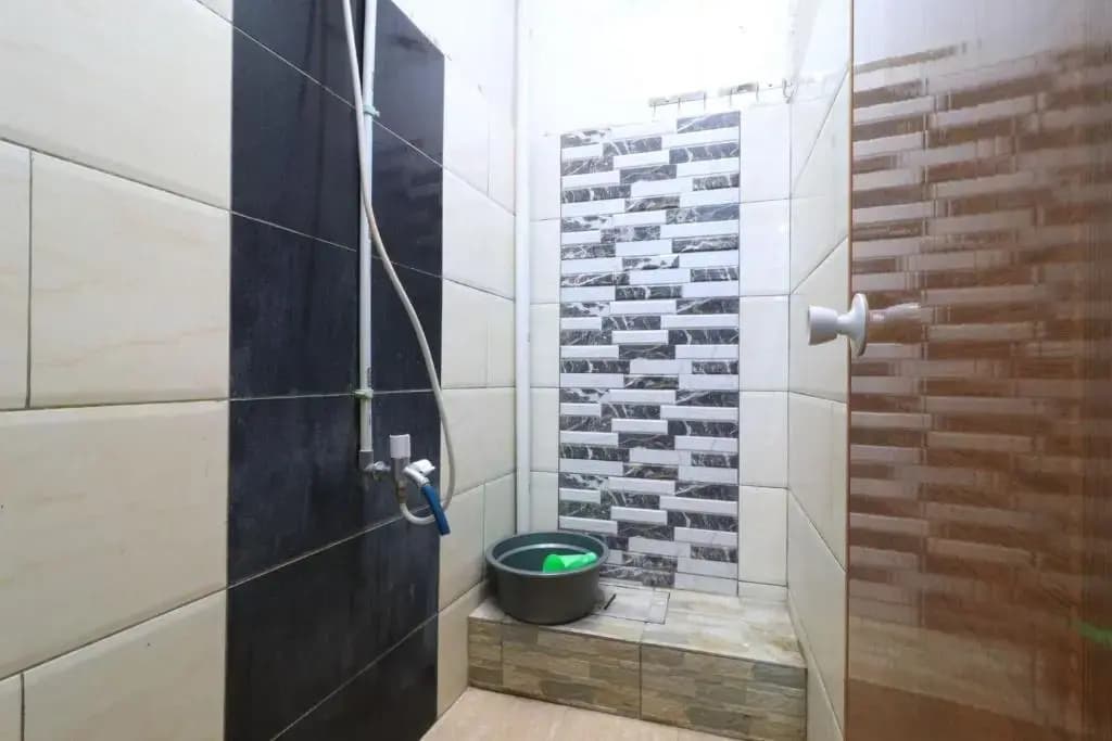 Eiffel Residence Tarakan - Female Only - photo 9