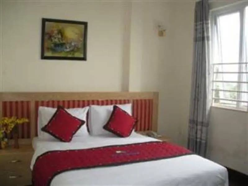 Red Hotel 2 - photo 3