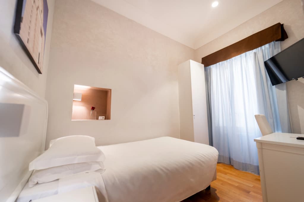 Hotel Oxford - photo 23