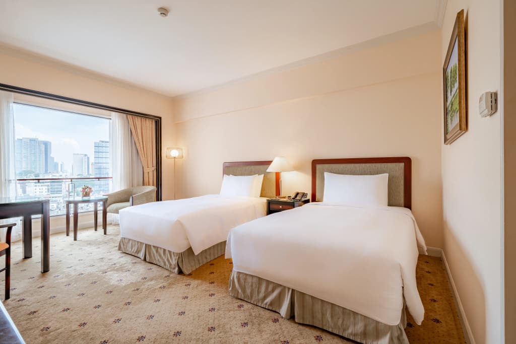 Lotte Hotel Saigon - photo 4