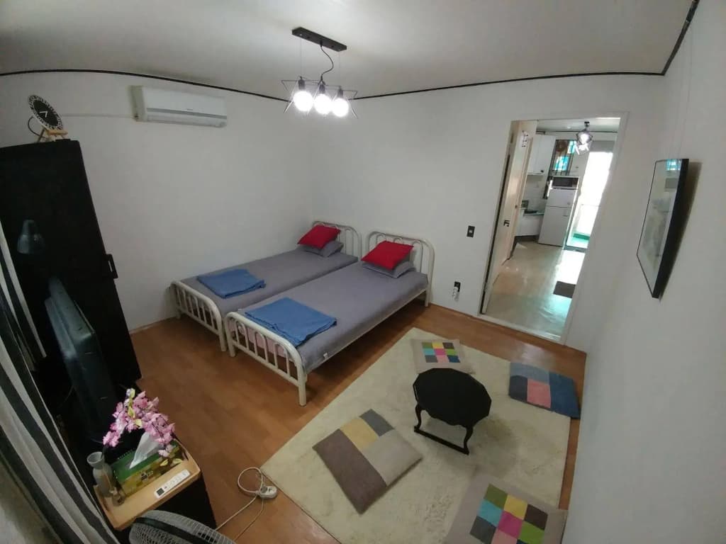 TnE House - photo 6