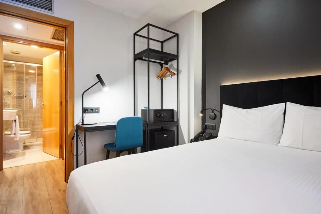 Hotel Silken Sant Gervasi - photo 27