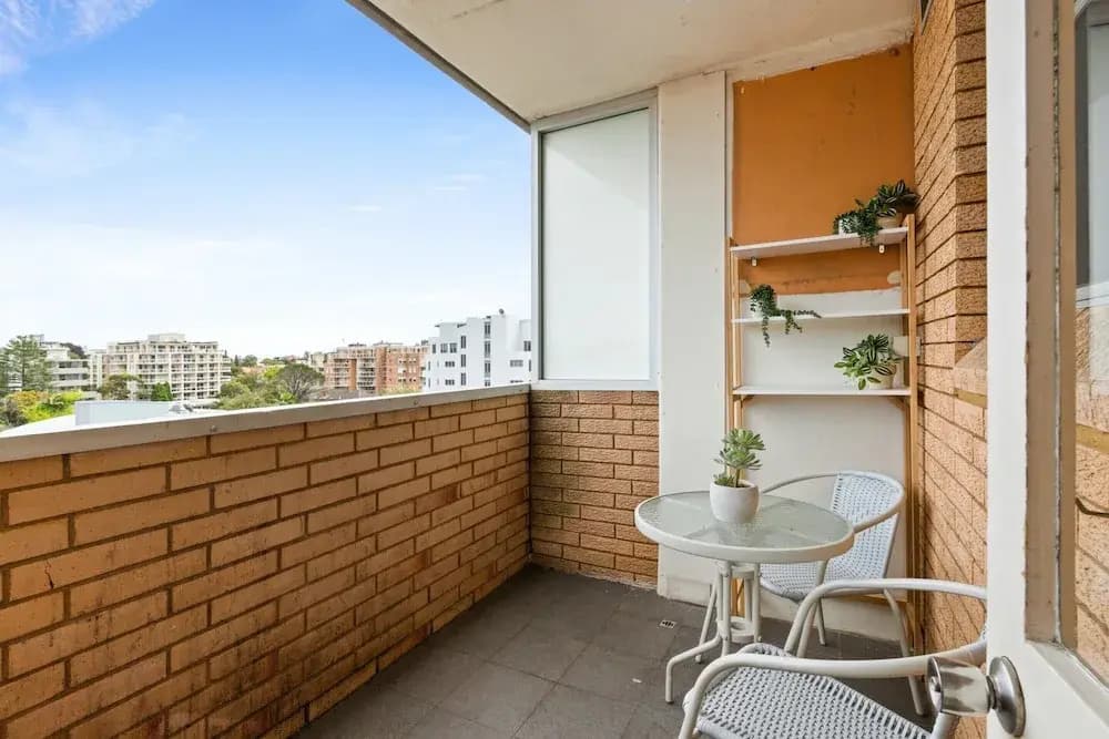 Bondi Studio Apartment With Pool & Rooftop Views - photo 10
