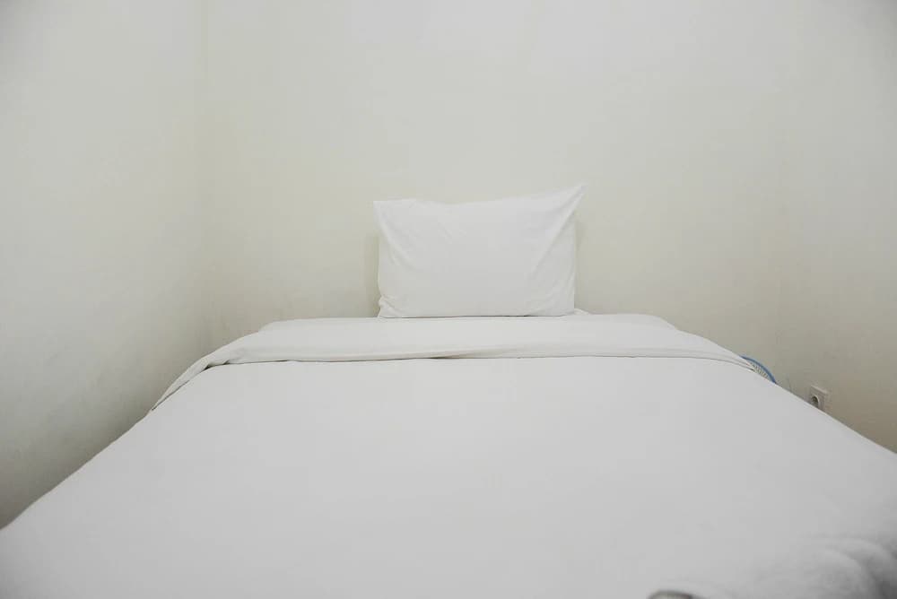 Big And Cozy 4br at L'Avenue Apartment - photo 3