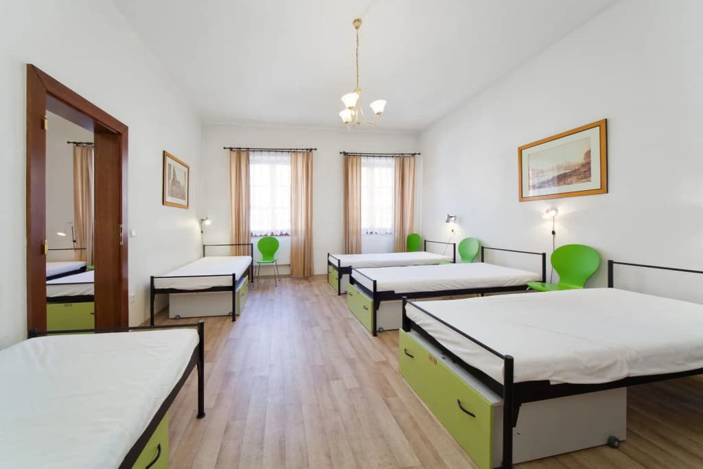Hostel Little Quarter - photo 4