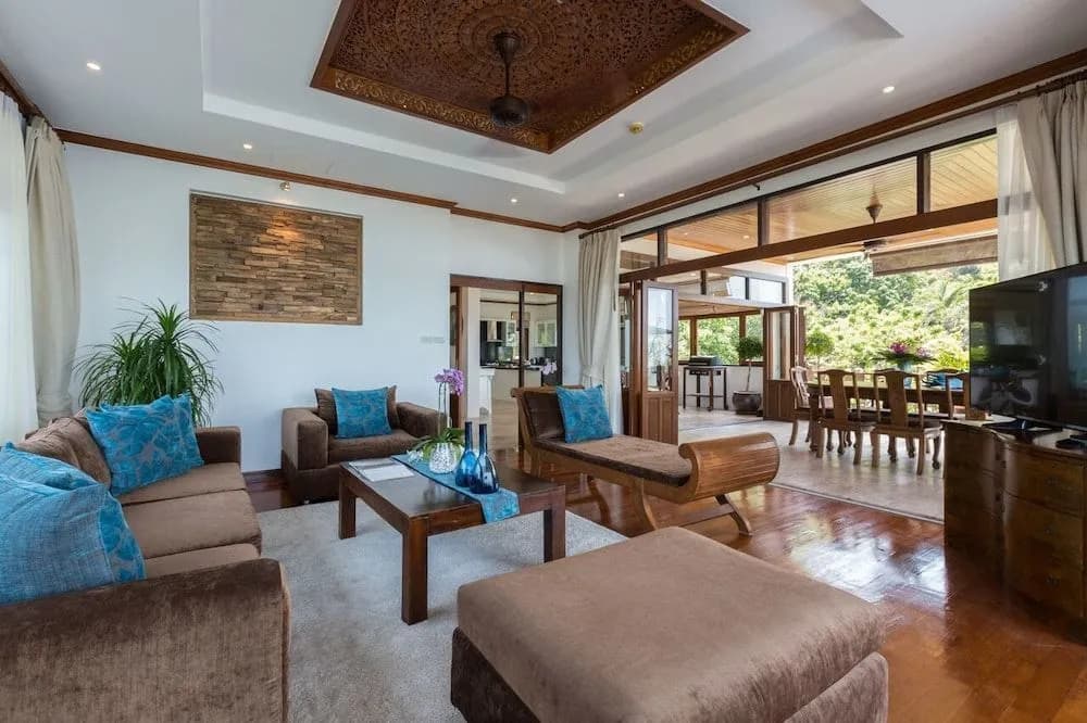 Lilly Villa - photo 2