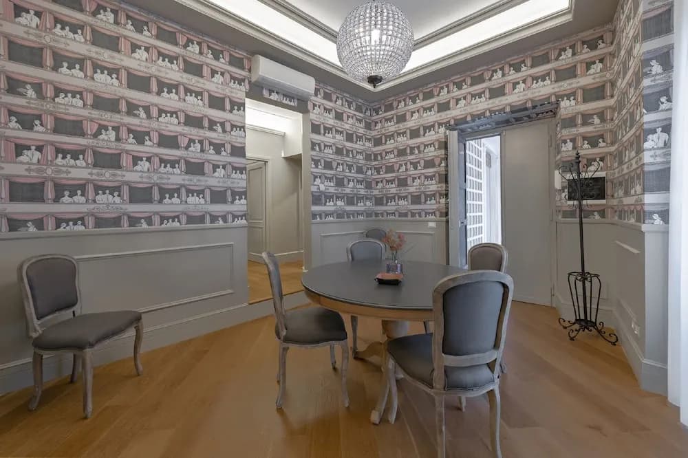 Apartments Florence - Teatro Luxury - photo 1