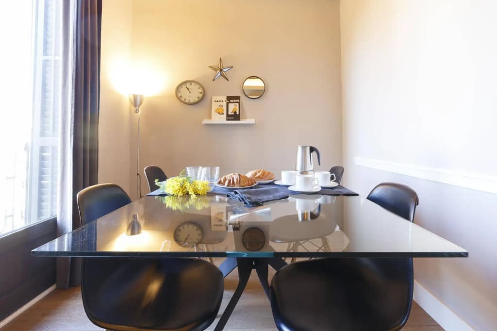AinB Eixample Miró Apartments - photo 21
