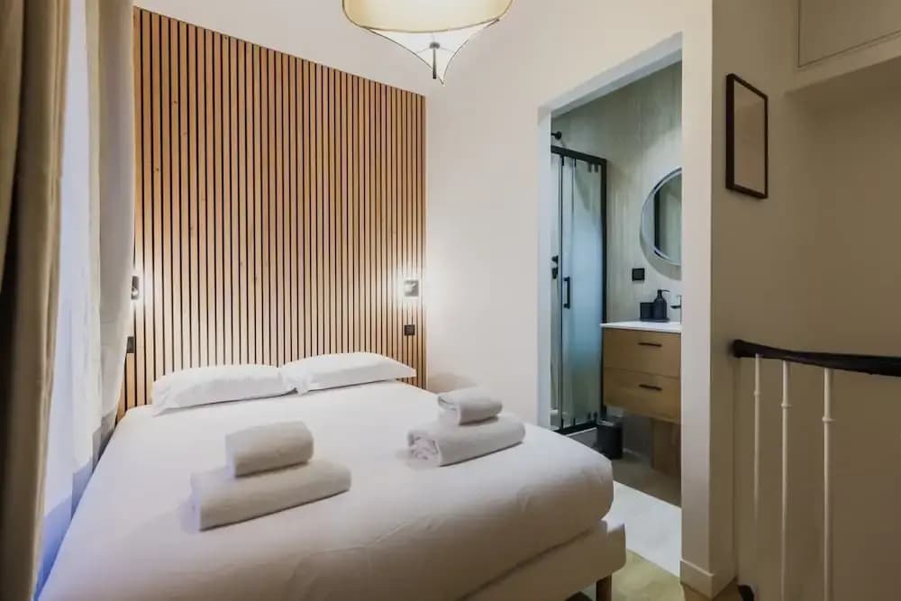 Superb Duplex 1 Bedroom Center of Paris - photo 1