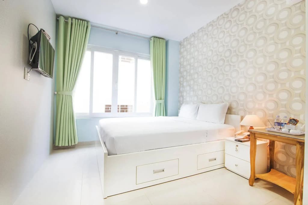 Max Sunflower Hotel - photo 4
