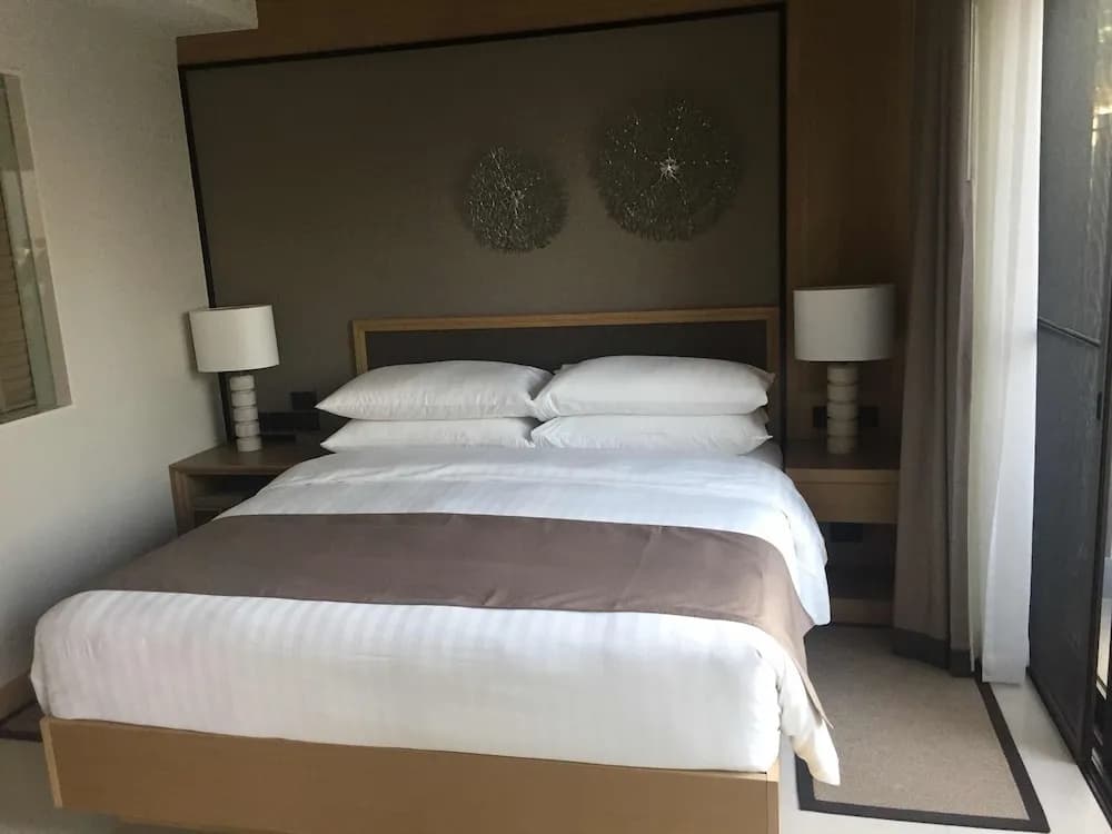Patong Beach Luxury Hotel Apartment - photo 5