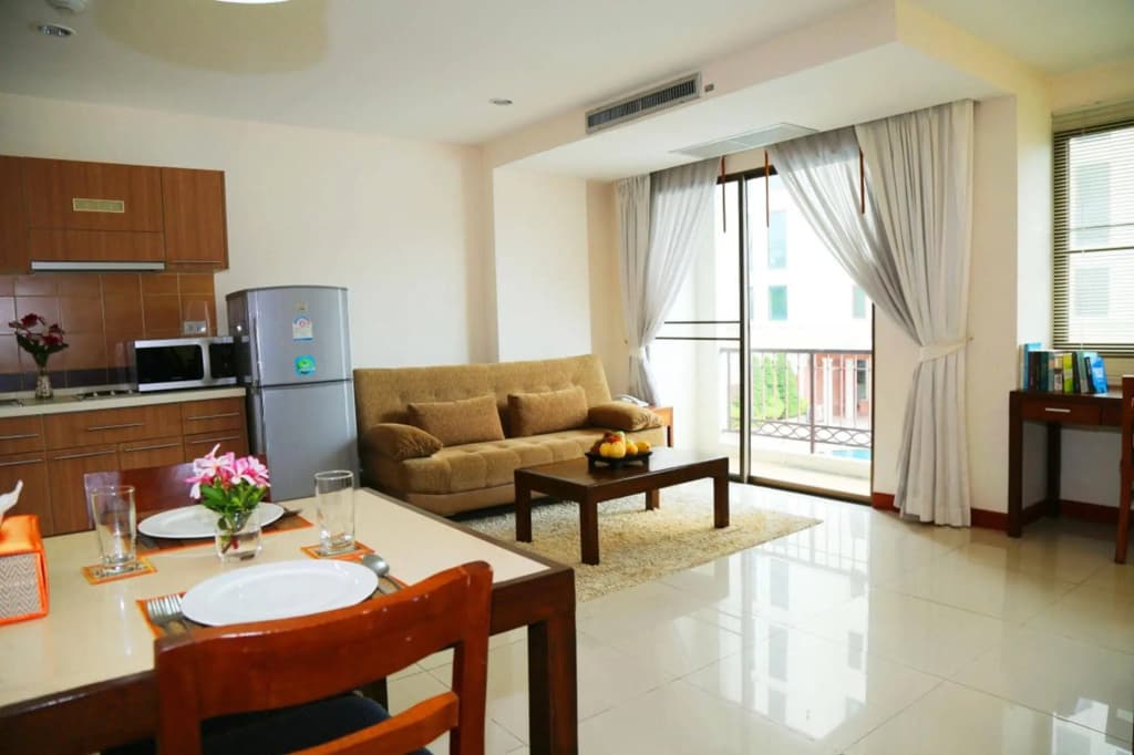 Lasalle Suites Hotel & Residence - photo 34