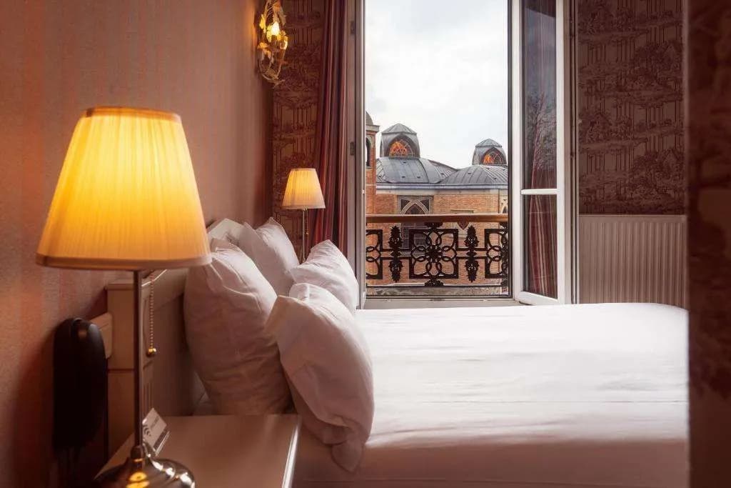 Hotel Regyn's Montmartre - photo 22