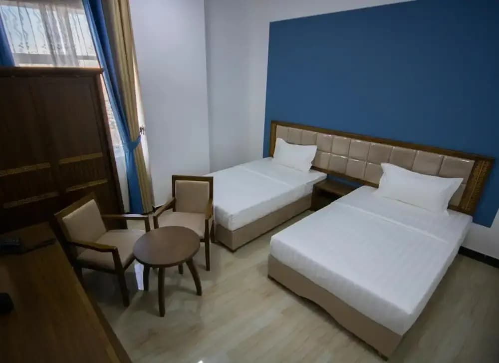 Home Station Hotel - photo 4