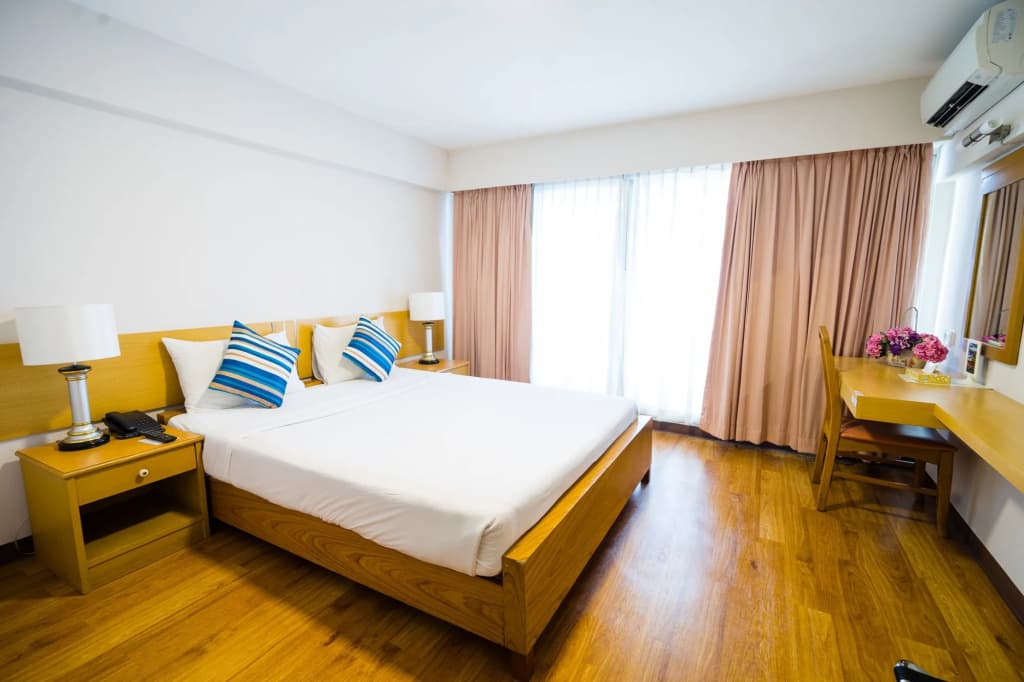 Samran Place Hotel - photo 6