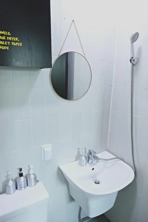 MOSC Guesthouse - photo 9