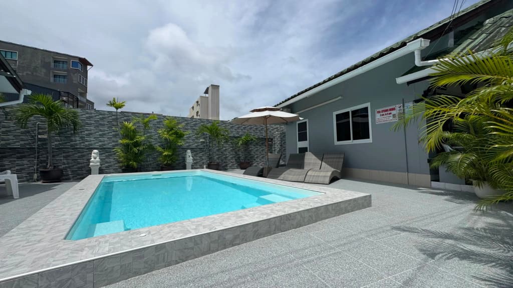 Superior Pool Access Villa 1/5 - photo 10