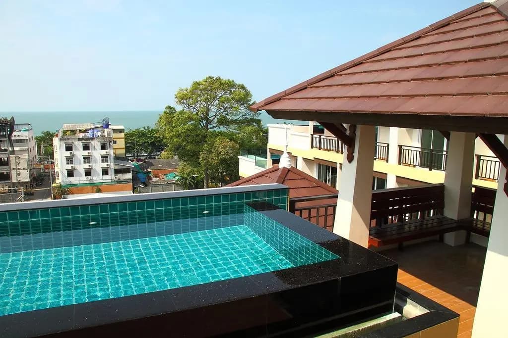 Jomtien Beach Penthouses - photo 21