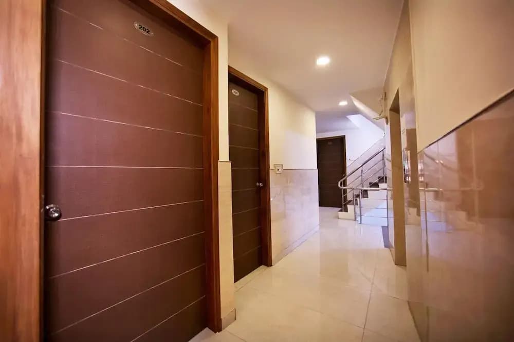 Hotel SRV - photo 9