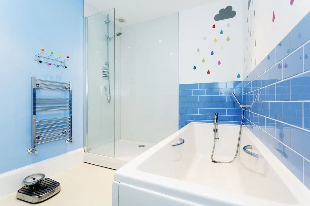 Albert Bridge Apartment - photo 8