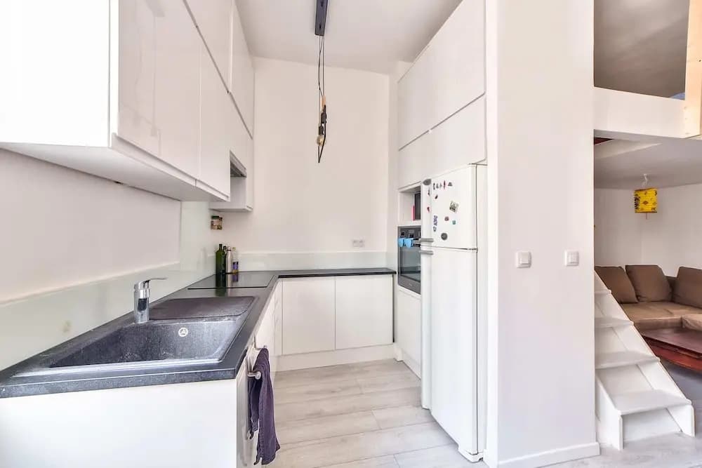 Studio With Mezzanine in the Heart of the Latin Quarter - PRO Agency - photo 8