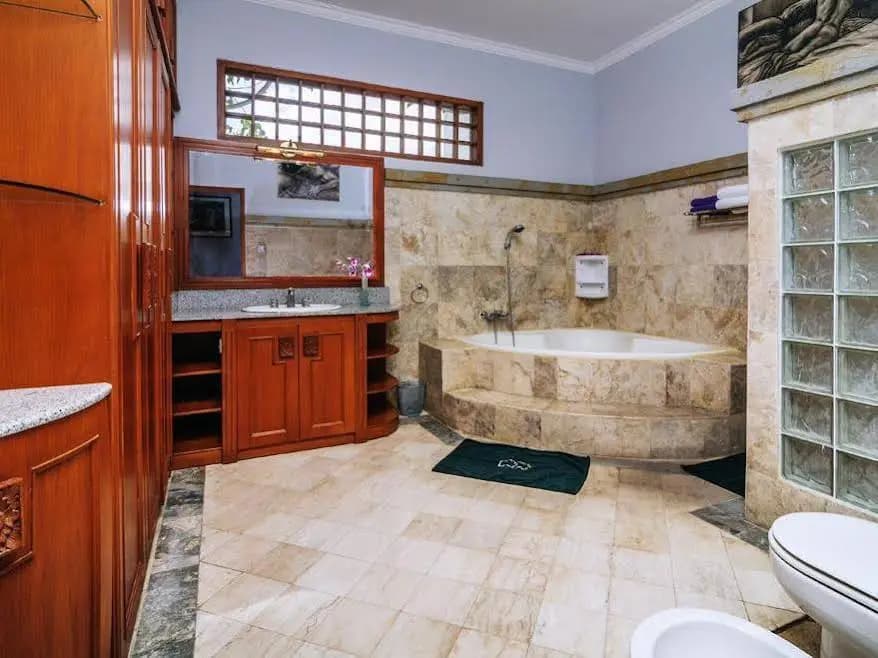 Sunclad Villa - photo 4