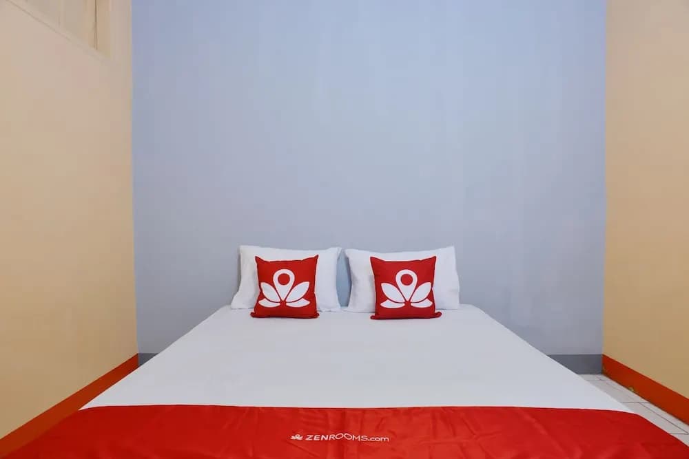 ZEN Rooms Basic Near Pasar Baru - photo 6