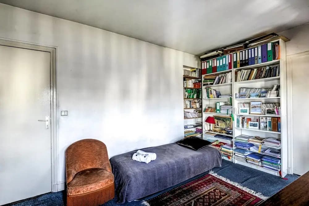 Rustic 3-bdr Family Apartment in Canal St. Martin - main photo