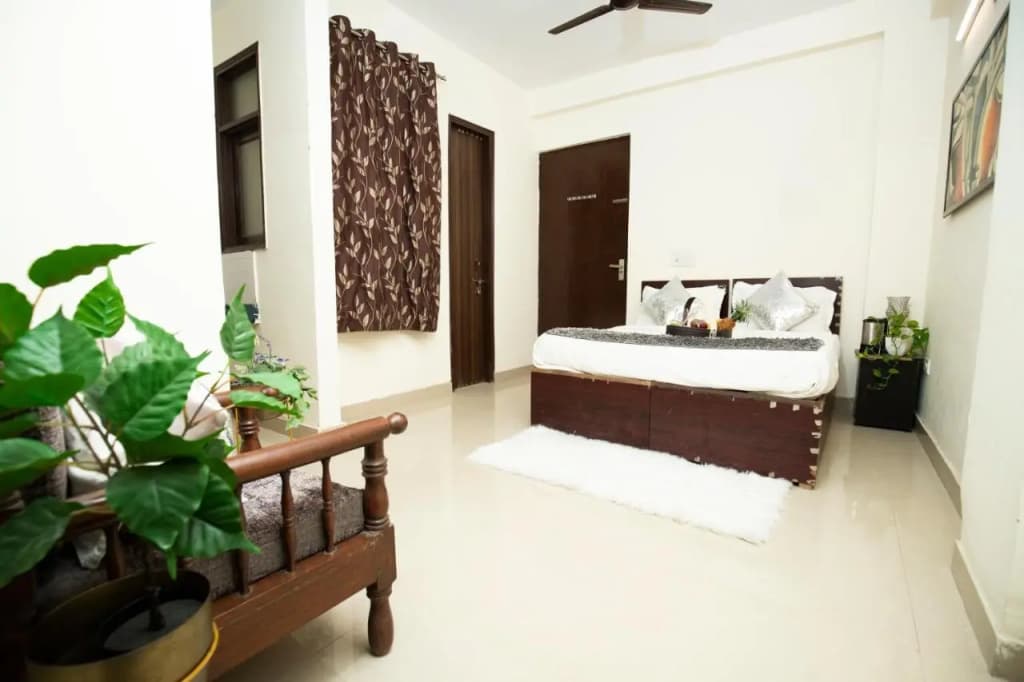 Hotel Royale Avenue - photo 22