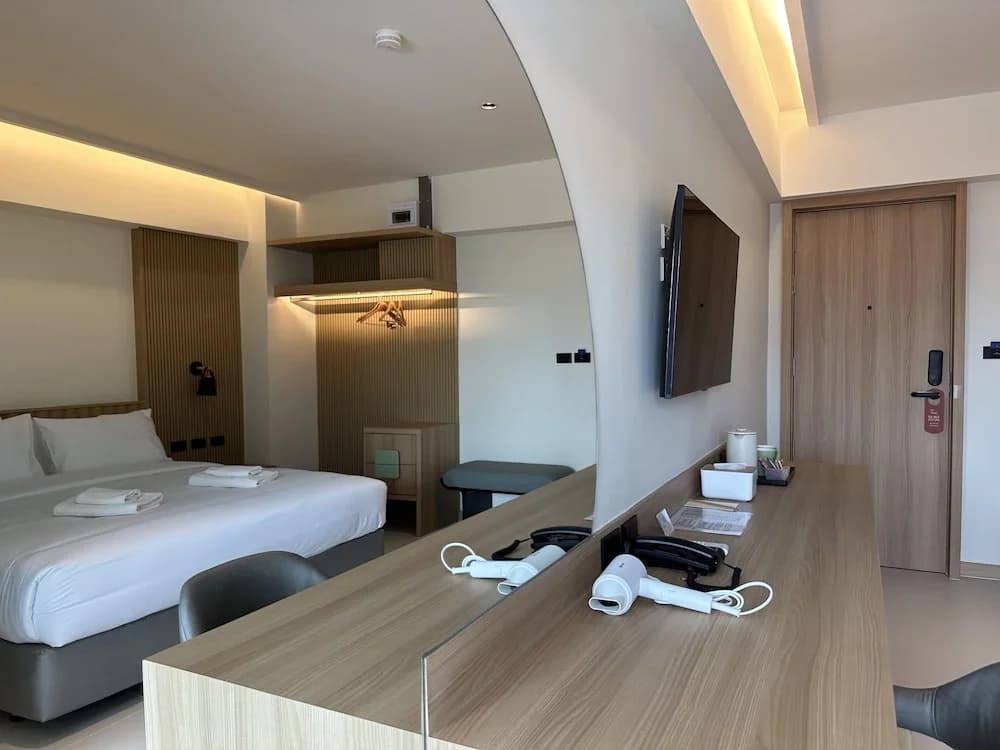 Jace Ratchada Hotel - photo 3