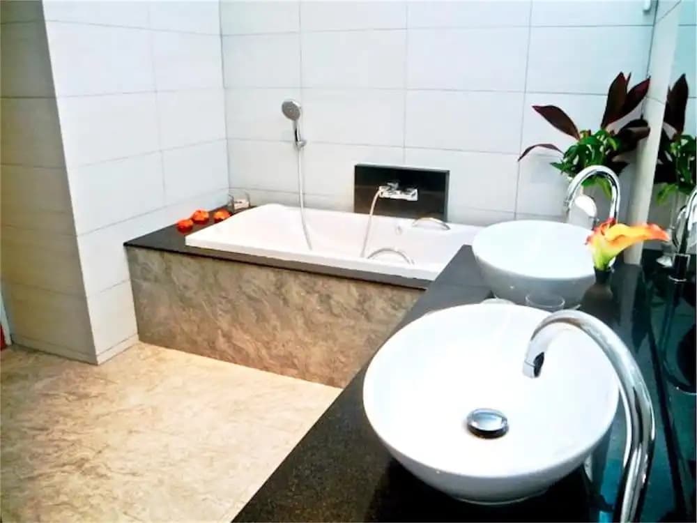 Skylight New 2 bedrooms Villa - photo 17