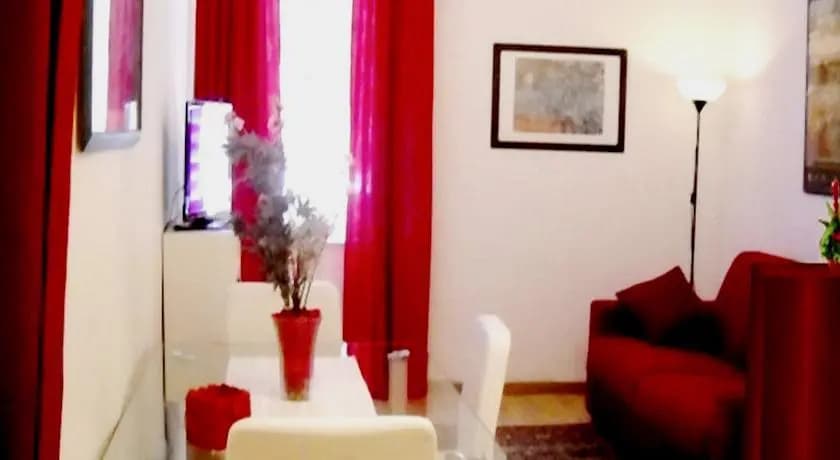 House Vale - photo 9