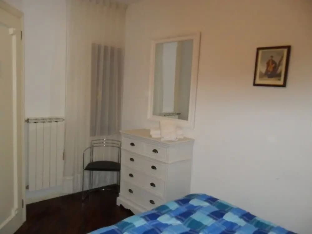 Sunny Venice Apartment - photo 26