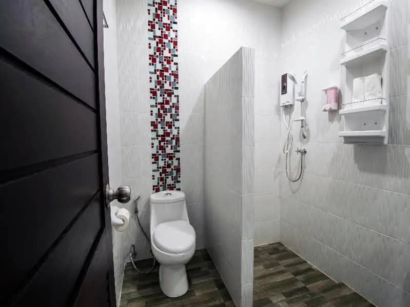 Palin Airport Residence - photo 5