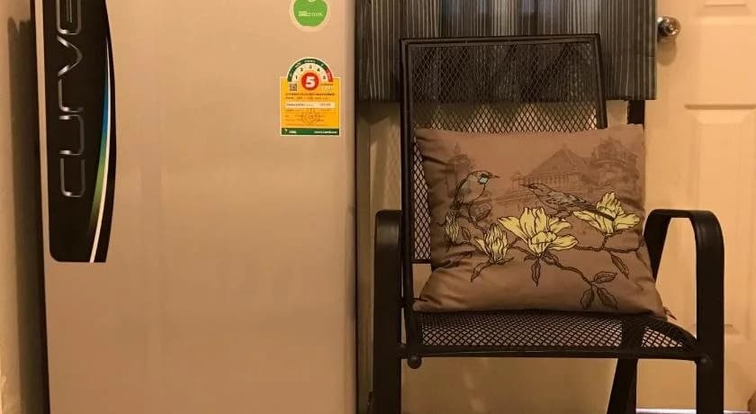 Charoenpong Apartment - photo 9