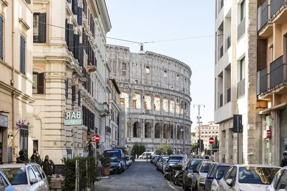 Sonder - Colosseum Apartment - photo 9