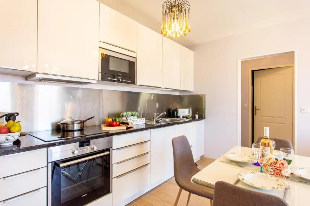 Providence - ELEGANT F3, VUE INCROYABLE, BALCON,ASCENSEUR, WIFI - photo 19