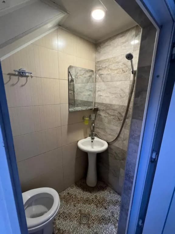 Guest House - Avlabari - photo 8