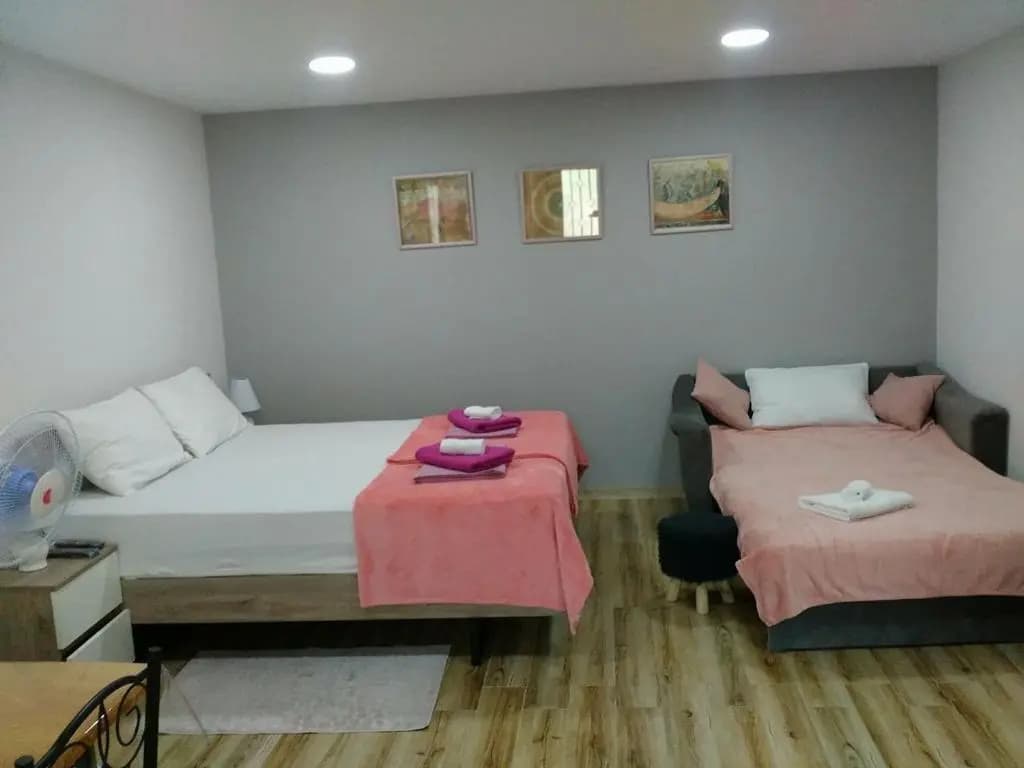 Boutique Apartment 17 - photo 2