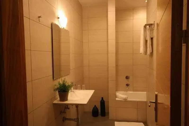 Apartamentos Km1 Lavapies - photo 9